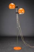 Standerlampe, forkromet stål, lakerede skærme. 1970erne