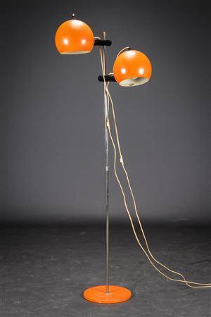 Standerlampe, forkromet stål, lakerede skærme. 1970erne