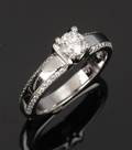 Brillant solitairering af 14 kt. hvidguld, i alt ca. 0.55 ct
