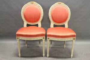 Stolar i gustaviansk stil 1 par