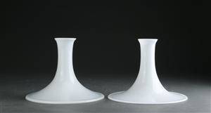 Michael Bang for Holmegaard. Par Mandarin pendler, hvidt opalglas 2