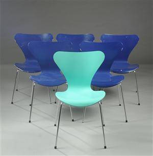 Arne Jacobsen. Seks 7er stole, model 3107 6 