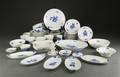 Kgl. P. Blå Blomst service af porcelæn 55