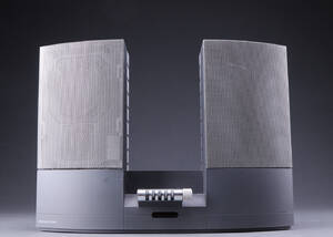 Bang  Olufsen. Beolab 2000 samt reol 2