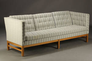 Erik Jørgensen. Tre-pers. sofa, model EJ 3153