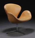 Arne Jacobsen. Svanen. Lænestol, vegatabilsk læder