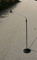 Golvlampa i metall