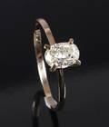 Solitaire ring. 14 kt guld, diamant
