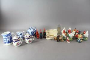 Diverse figuriner och porslin mm