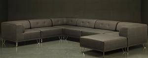 Nomad DOT Large, modul hjørnesofa betrukket gråt møbelstof med knapper i ryggen