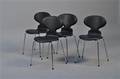 Arne Jacobsen fire Myren nypolstret med sort Savanne 4