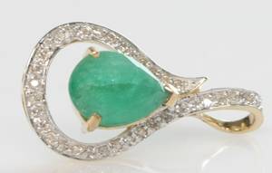 Smaragd- og diamant vedhæng