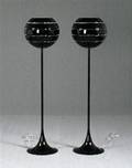 Par Manhattan standerlamper, sortlakeret aluminium 2