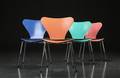 Arne Jacobsen. Fire Syver stole med sædehynder fra Bent Hansen, Model 3107 44