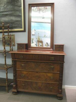 Spegelbyrå, 1890-tal