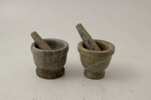 Mortlar, 2 st. med stöt