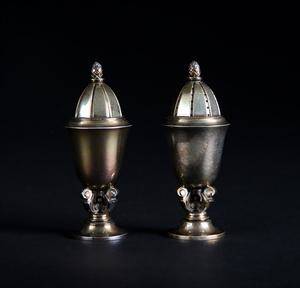 Georg Jensen. KongeAcorn. Salt-og peberbøsse af sterlingsølv 2