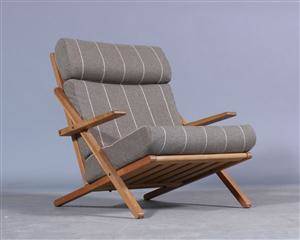 Dansk møbelproducent. Lænestol, massivt egetræ