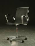 Arne Jacobsen. Oxford kontorstol med sort læder.