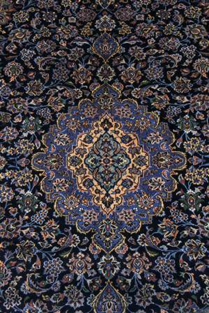 Persisk Kashan. 395 X 300 cm. 