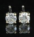Earrings in 18k set with brilliant cut diamonds 0.62 ct