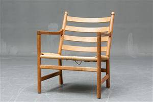 Hans J. Wegner Armstol model CH-44,