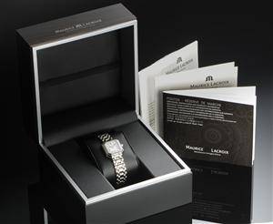 Maurice Lacroix, damearmbåndsur.