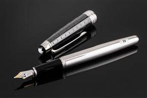 Montblanc Meisterstück Solitaire Ceramics Black Prisma fyldepen M 