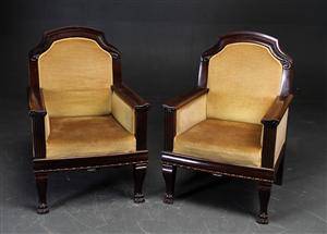 To lænestole af bejdset mahogni, 1900-tallet 2