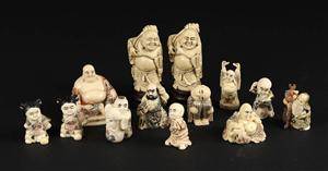 Samling netsuker  figurer 13