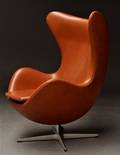 Arne Jacobsen  Hvilestol Ægget med Elegance læder. Brown Label fra 2014 