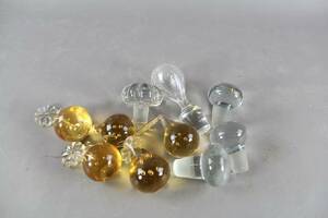 Prismor och proppar i kristall