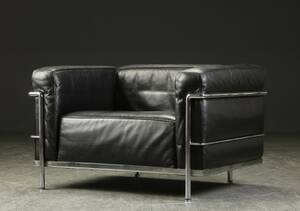 Le Corbusier. LC2 lænestol, sort læder