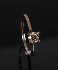 Solitaire ring. 14 kt guld, brillant