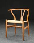 Hans J. Wegner. Armstol af egetræ, model CH24 