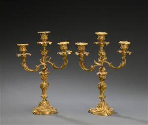 Par kandelabre i rokokostil, 20.årh. 2