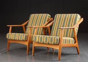 H. Brockmann-Petersen. Par lænestole af eg 2