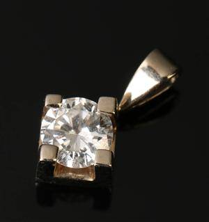 Vedhæng, 14kt hvidguld med 0.43 ct 