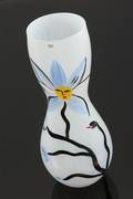 Ulrica Hydman-Vallien for Kosta Boda. Vase af glas 