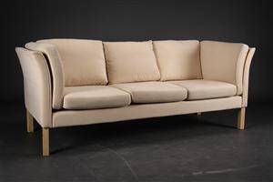 Hurup Møbelfabrik. Sofa. Alcantara