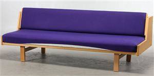 Wegner. Briks  sovesofa, stel af bøgetræ