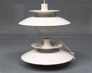 Poul Henningsen. PH5 pendler af hvidlakeret aluminium 2