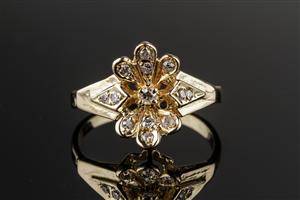 Diamantring af guld 14 kt.