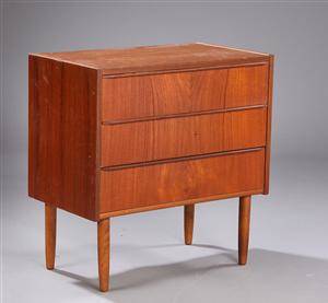 Dansk møbelproducent. Kommode, teak. 
