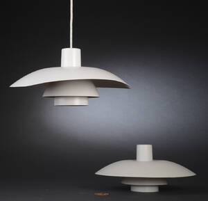 Poul Henningsen. Par PH4-pendler 2