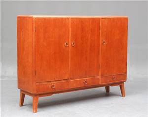 Dansk møbelproducent Skænk af teaktræ