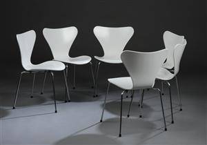 Arne Jacobsen 1902-1971. Sæt på seks stole model 3107 6