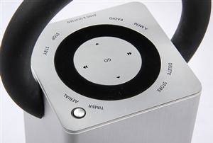 Bang Olufsen. BeoSound 3 transistorradio, vægbeslag og strømforsyning