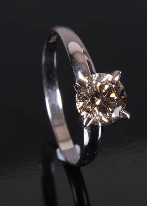 Solitaire ring ca. 1.14 ct.
