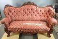 Soffa i rokokostil 